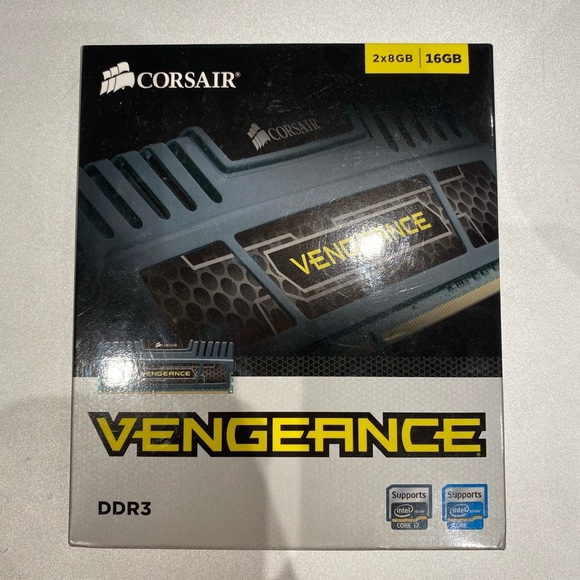 Corsair Vengeance 16GB RAM (2x8GB) DDR3 1600 MHz (PC3 12800) Desktop Memory 1.5V - Picture 11 of 11